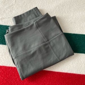 Girlfriend Collective thyme leggings 23.5” inseam XL